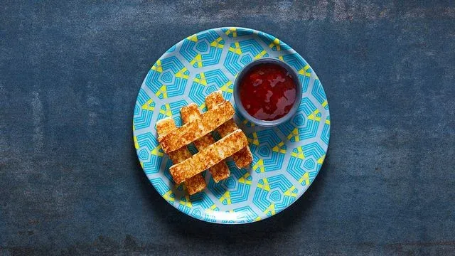 halloumi-sticks-dip